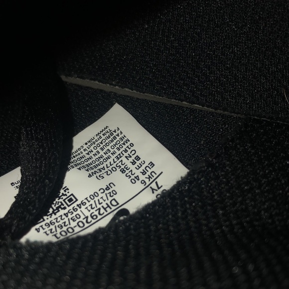 Nike AirForce 1s - Picture 3 of 4